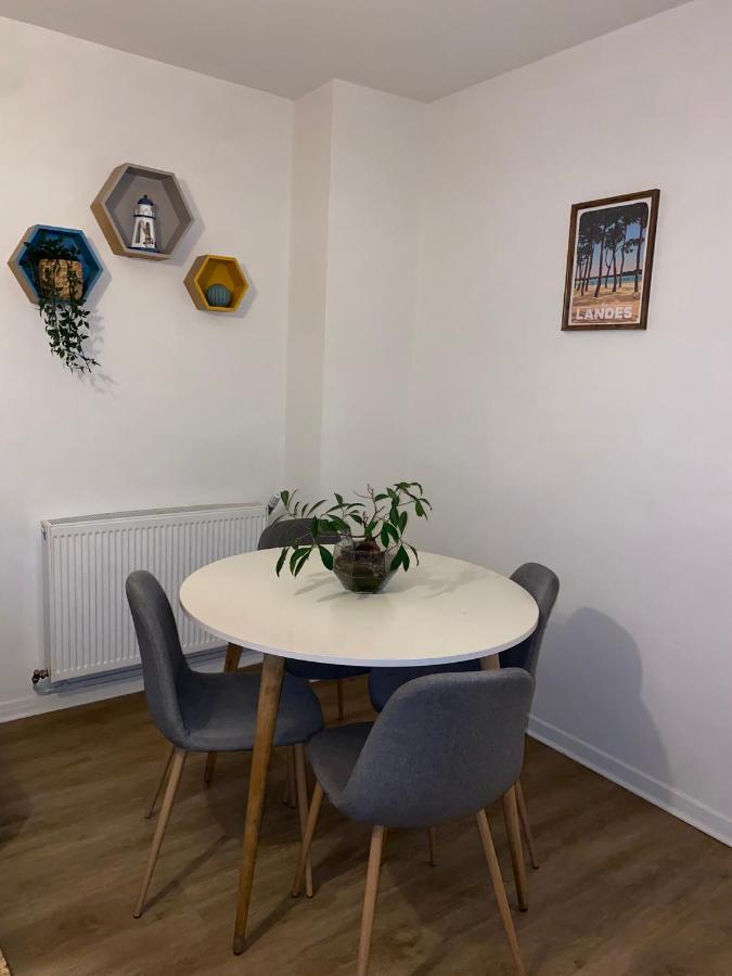Superbe Appartement Au Calme Avec Parking Gratuit. Mérignac Εξωτερικό φωτογραφία